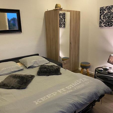 Jolie Studio Arras Extérieur photo