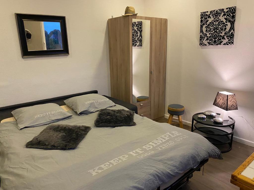 Jolie Studio Arras Extérieur photo